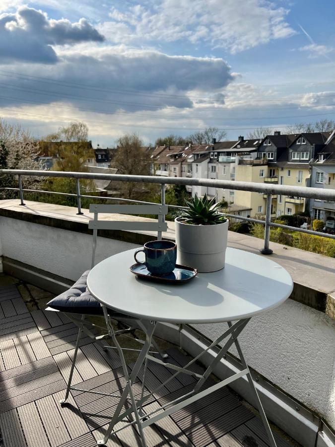 Sunset Apartment: Free Parking + Balcony + Netflix Essen Exterior foto